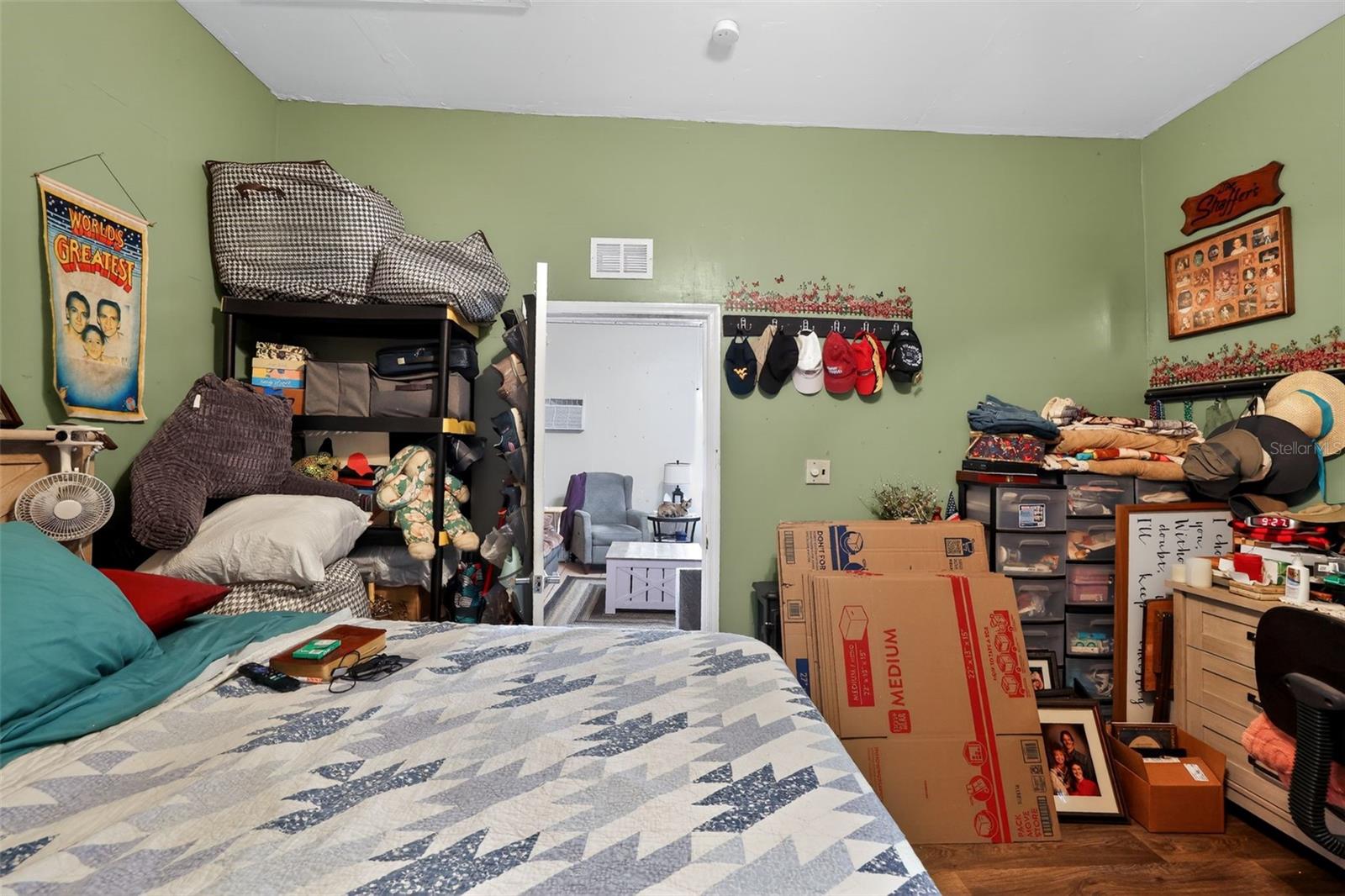 Image 18 of 51 For 702 3rd Street