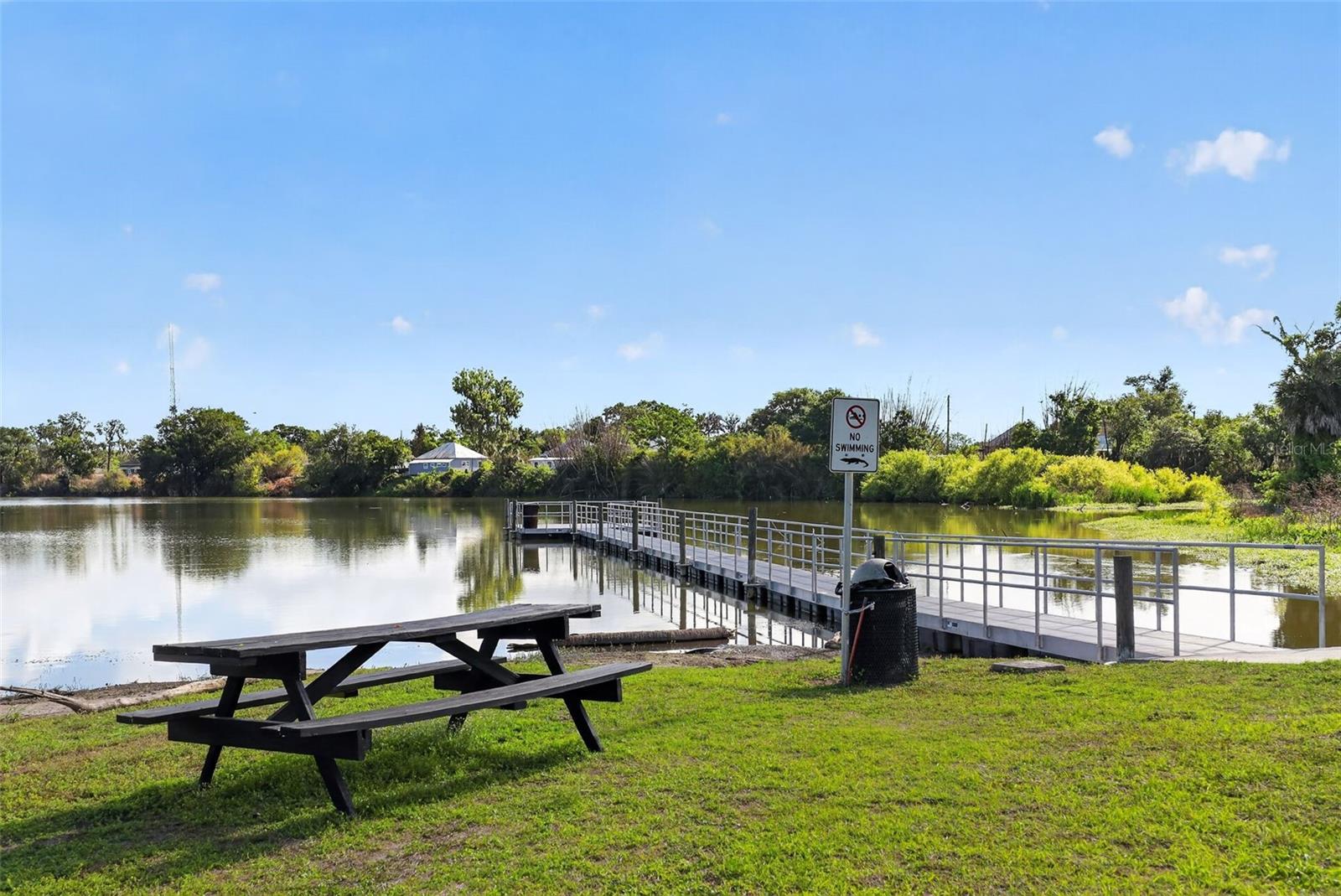 Image 48 of 51 For 702 3rd Street