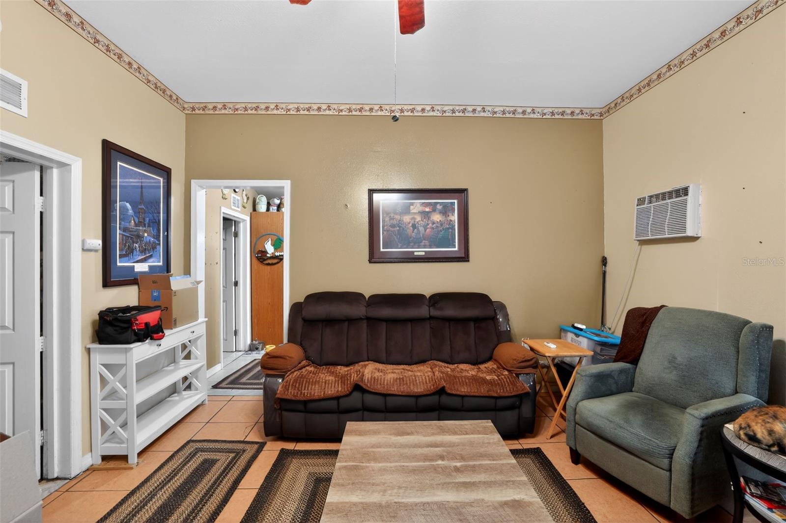 Image 6 of 51 For 702 3rd Street