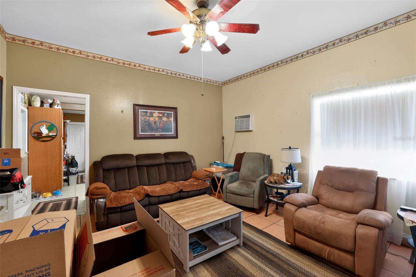 Image 8 of 51 For 702 3rd Street