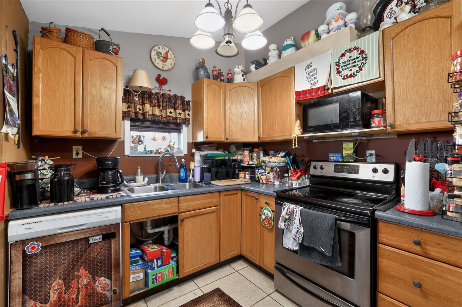 Image 9 of 51 For 702 3rd Street