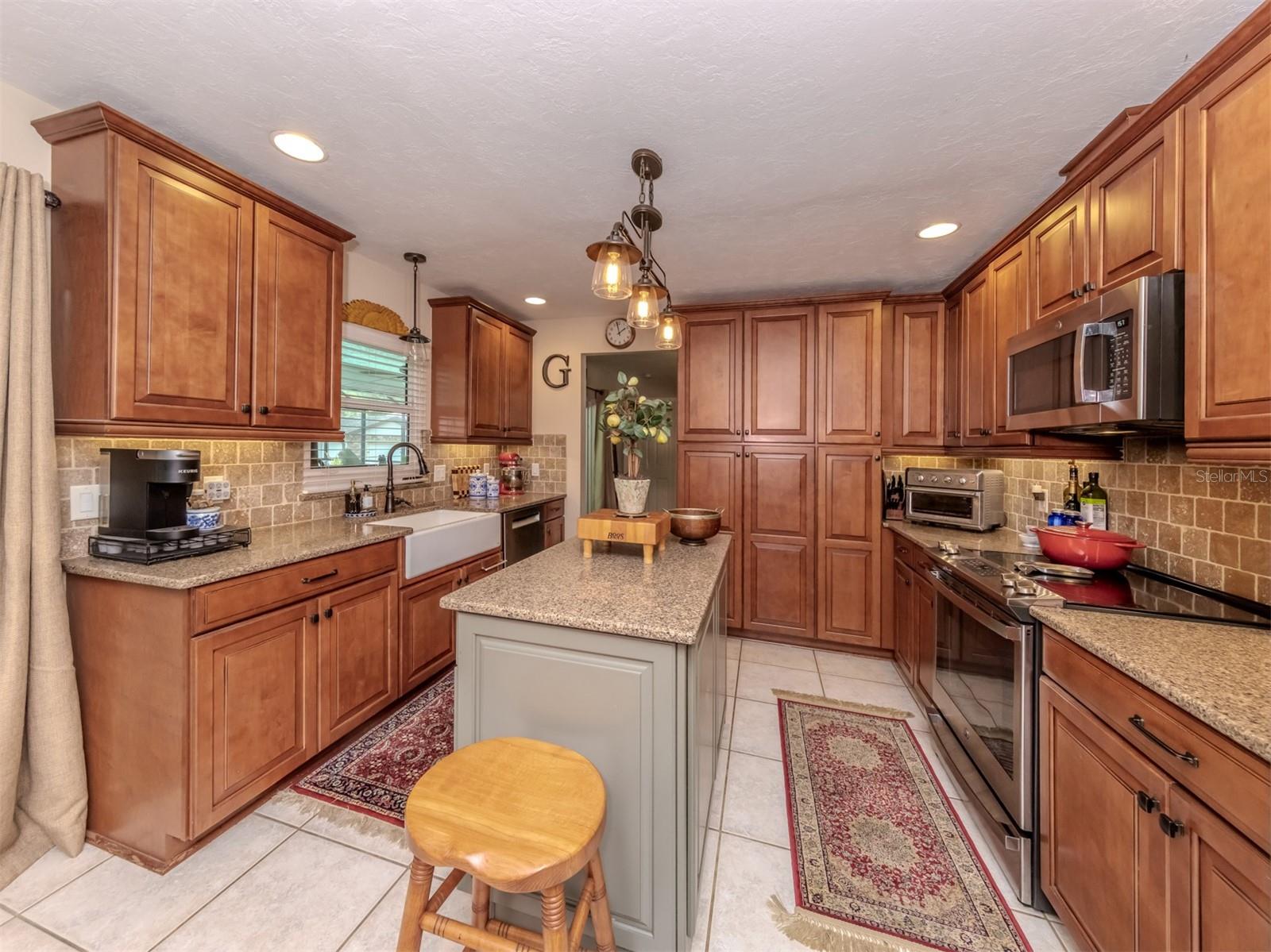 Image 11 of 54 For 1312 Guardian Drive