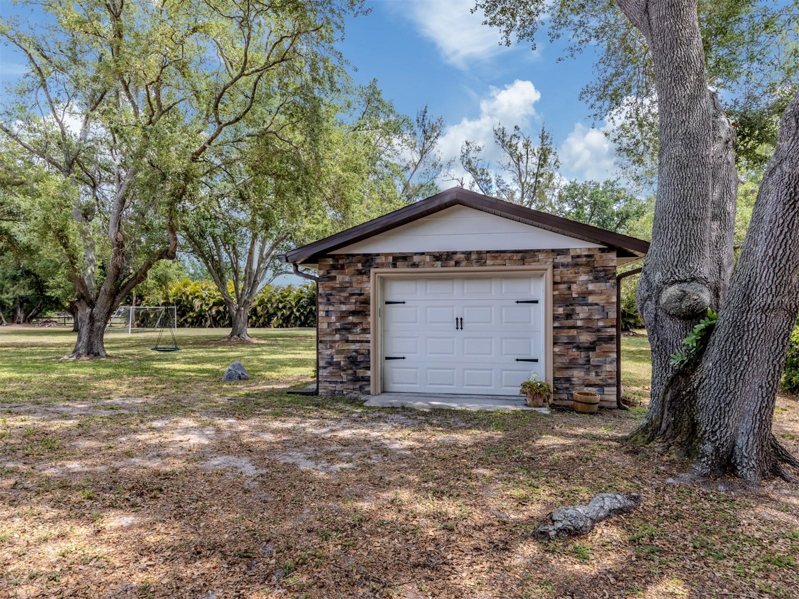 Image 36 of 54 For 1312 Guardian Drive