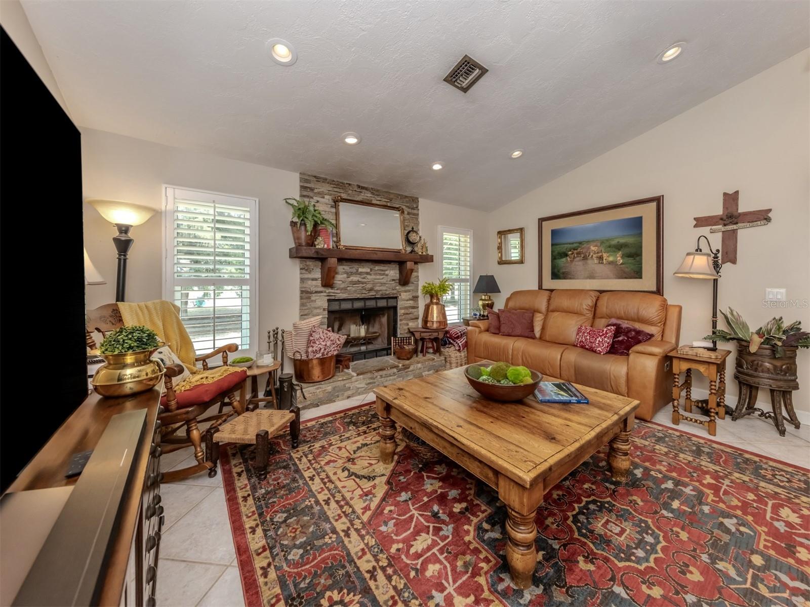 Image 5 of 54 For 1312 Guardian Drive