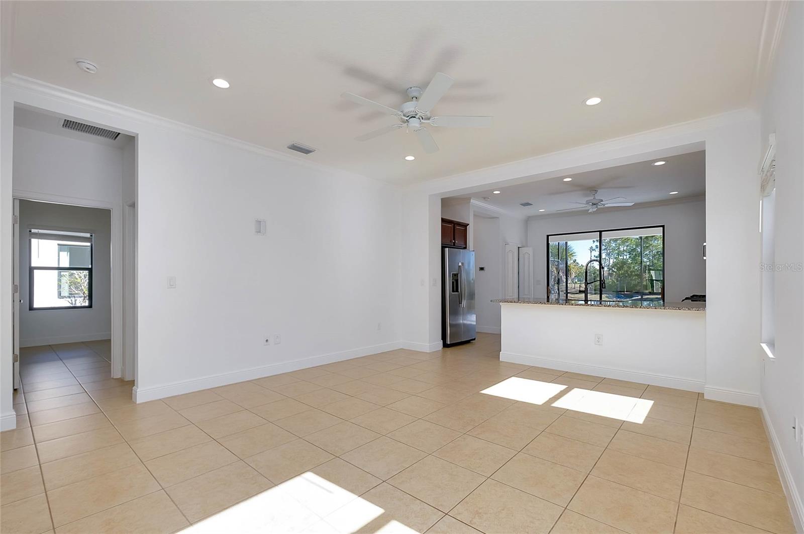 Image 11 of 73 For 220 Brienza Loop