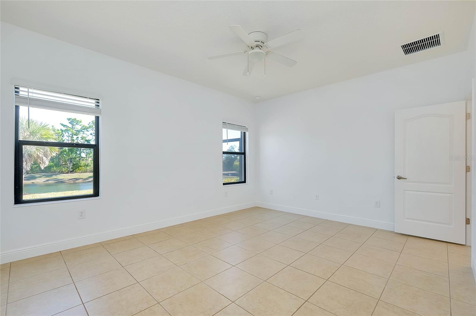 Image 25 of 73 For 220 Brienza Loop