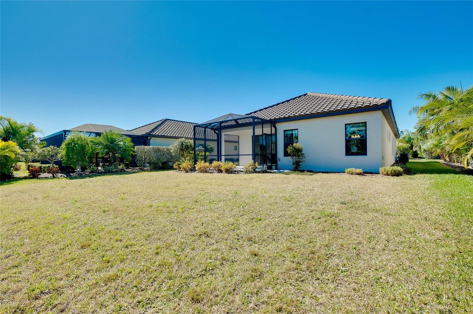 Image 49 of 73 For 220 Brienza Loop