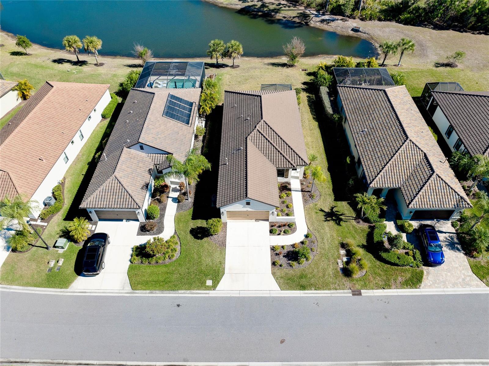 Image 65 of 73 For 220 Brienza Loop