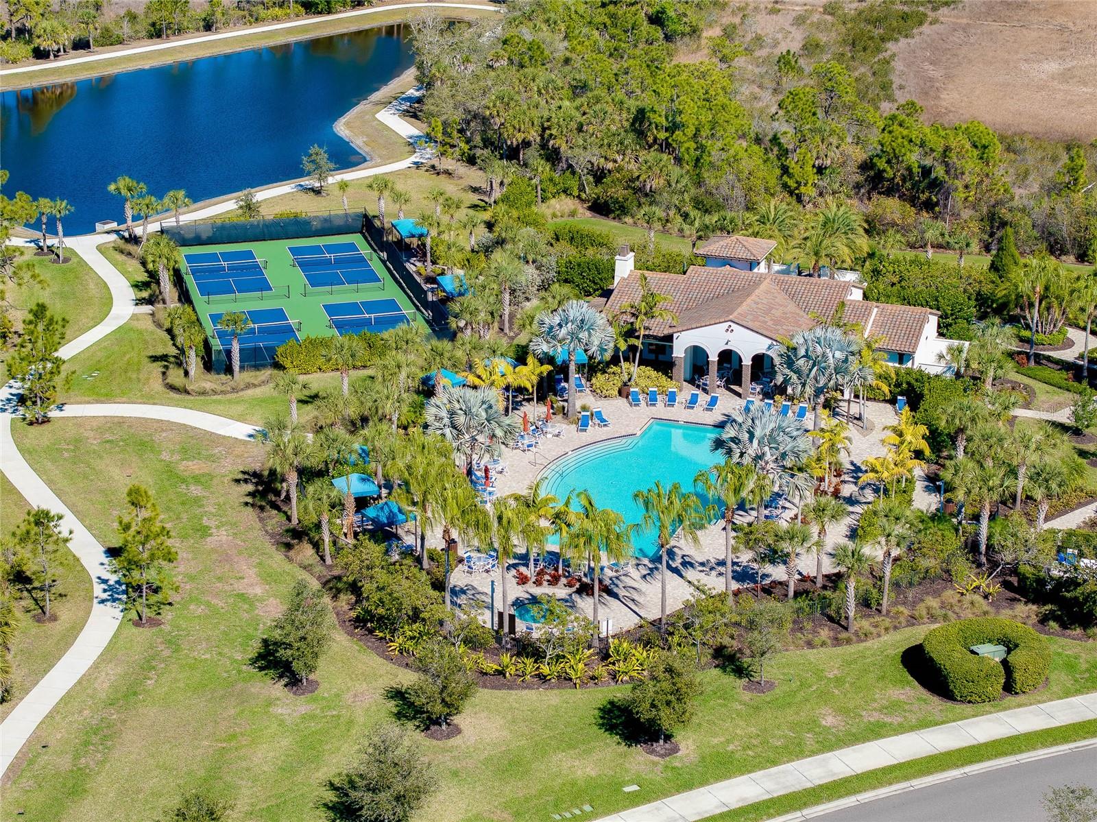 Image 72 of 73 For 220 Brienza Loop