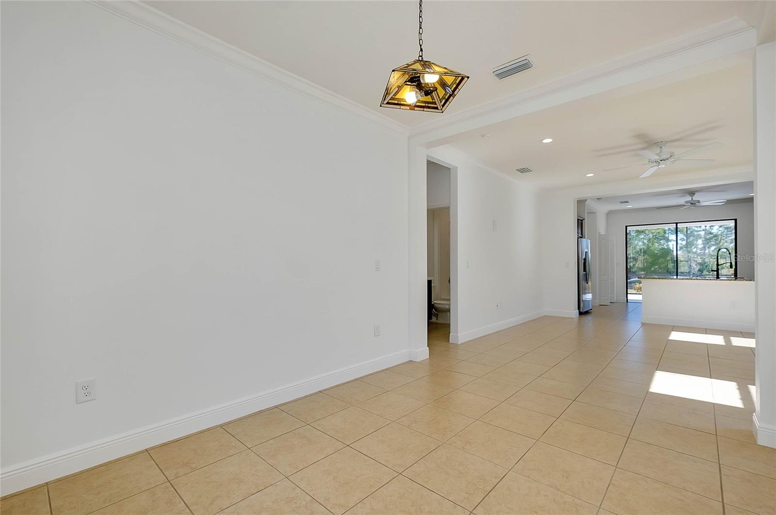 Image 9 of 73 For 220 Brienza Loop