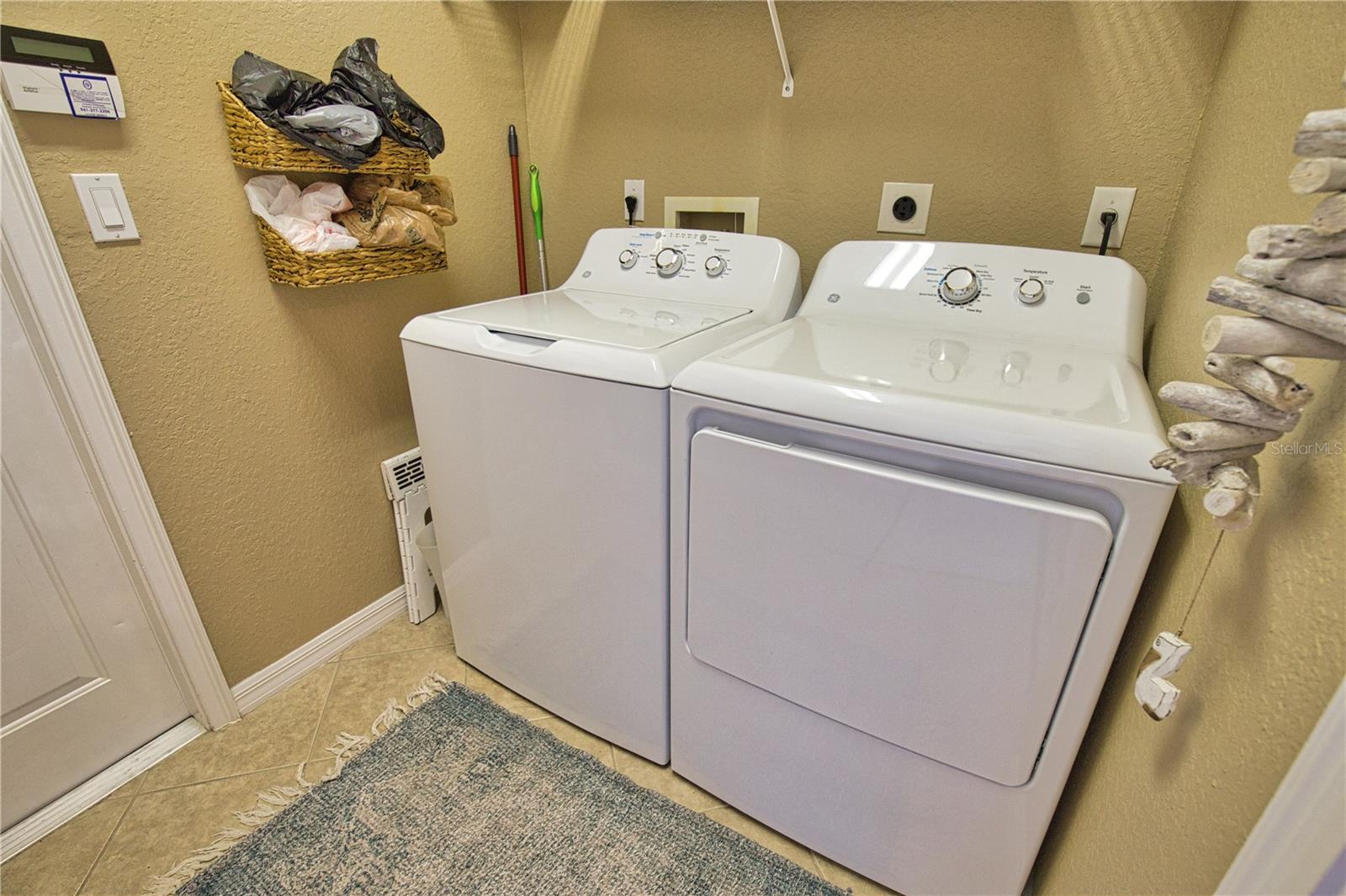 Image 24 of 26 For 482 Montelluna Drive