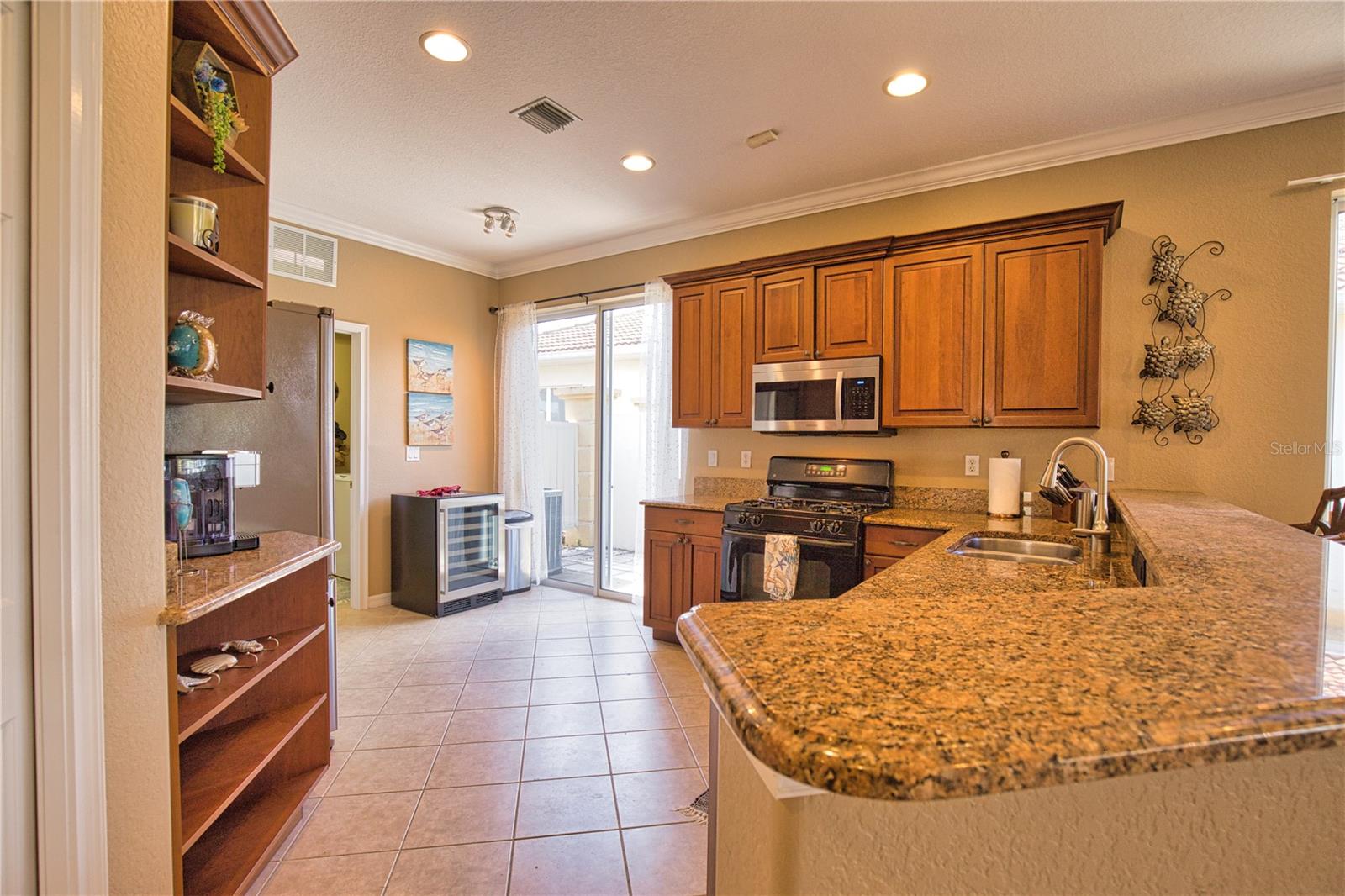 Image 6 of 26 For 482 Montelluna Drive