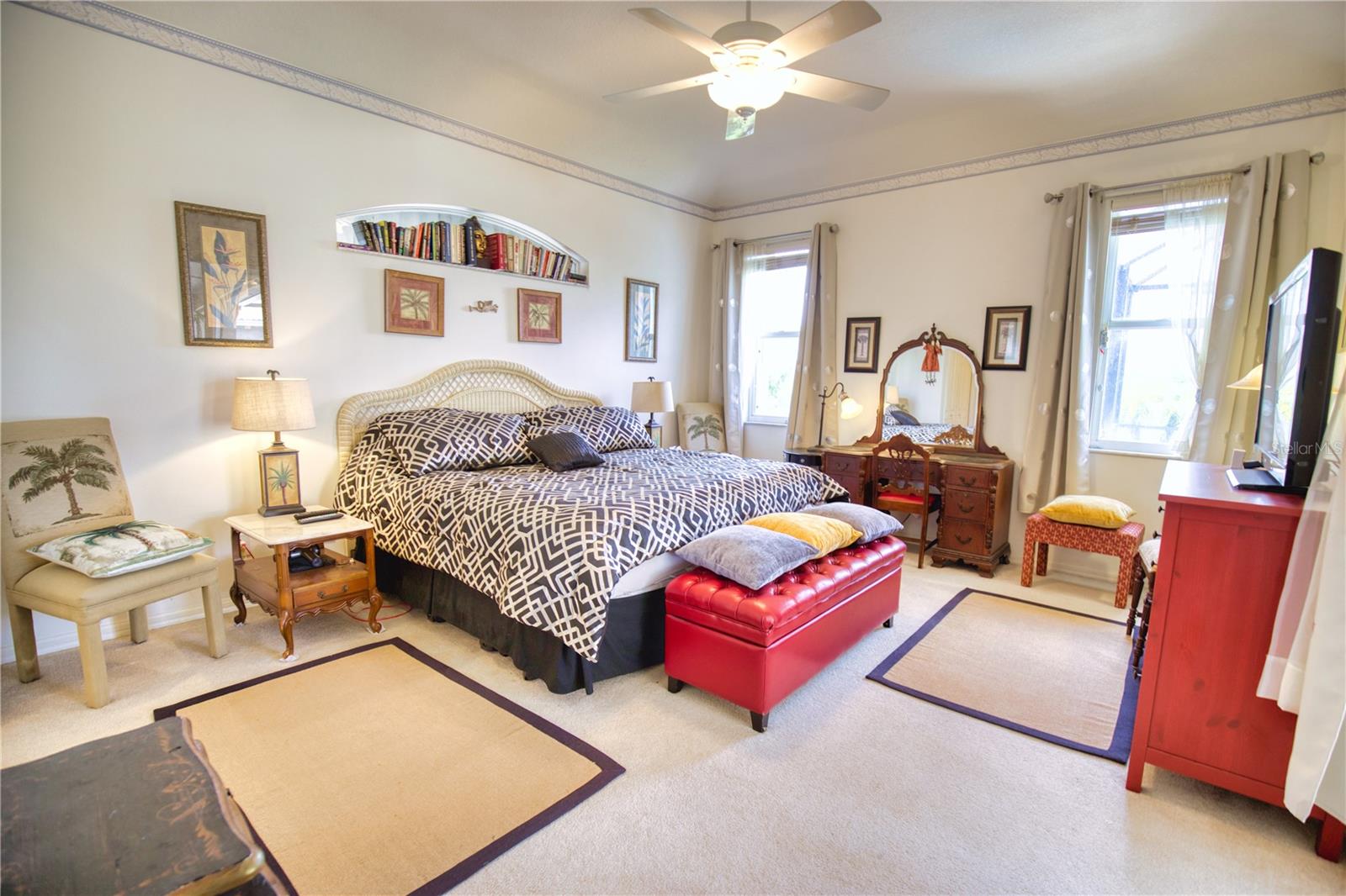 Image 17 of 32 For 1520 San Ysidro Way