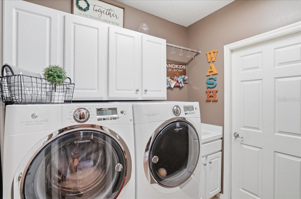 Image 26 of 74 For 2082 Mesic Hammock Way