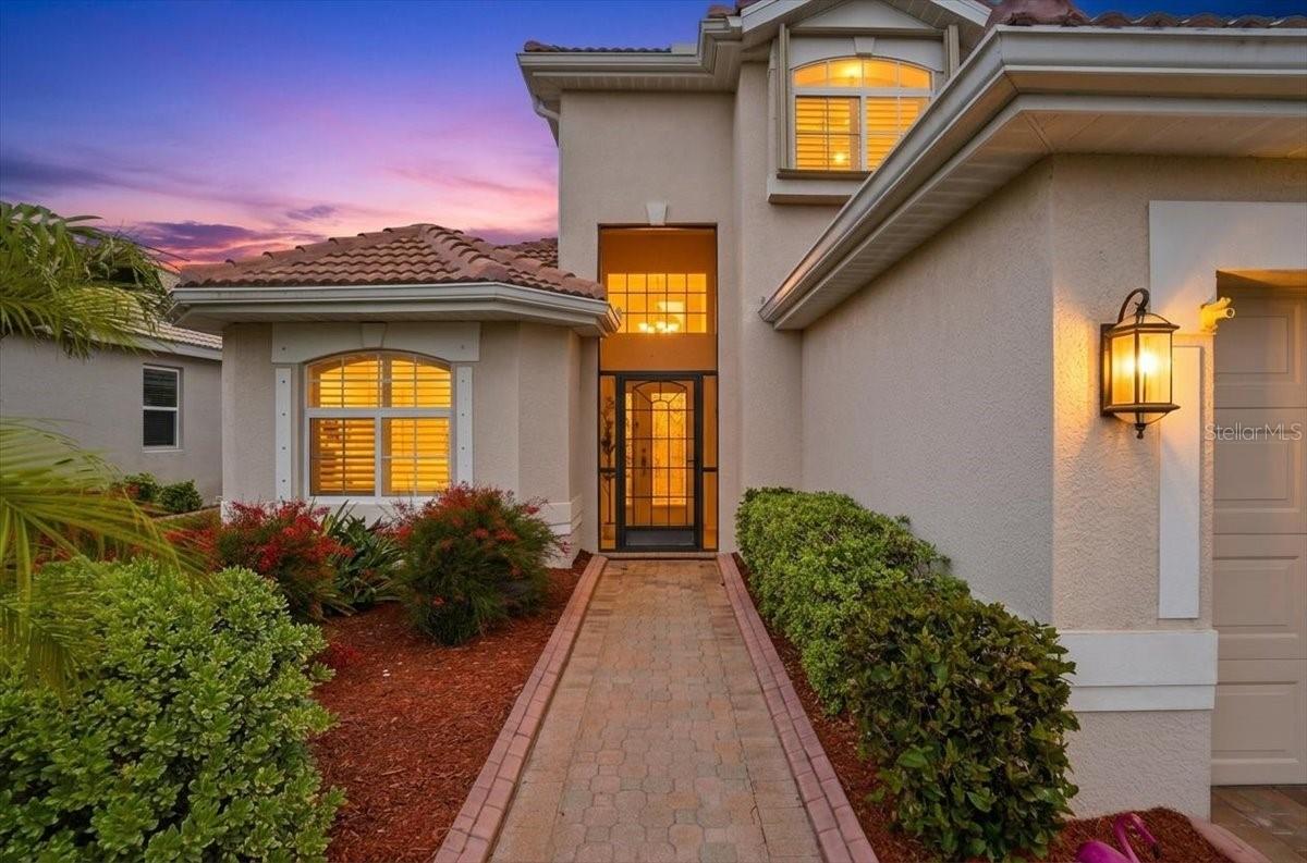 Image 3 of 74 For 2082 Mesic Hammock Way