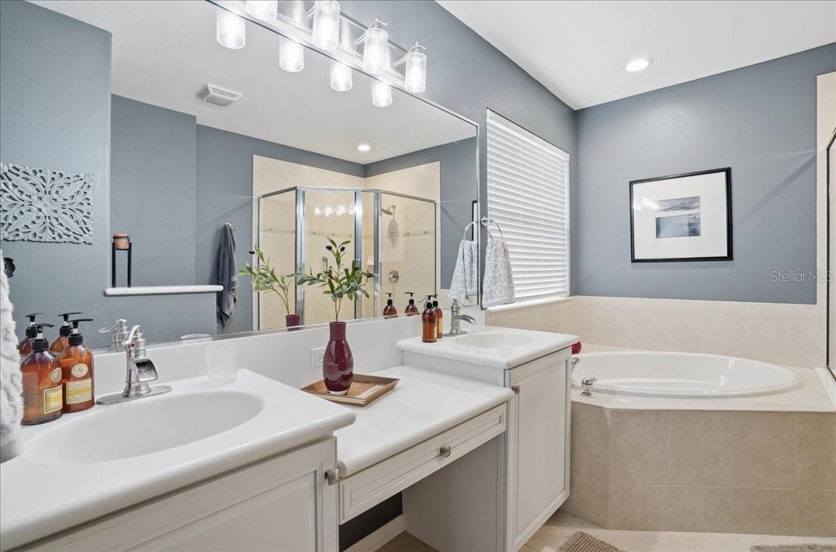 Image 31 of 74 For 2082 Mesic Hammock Way