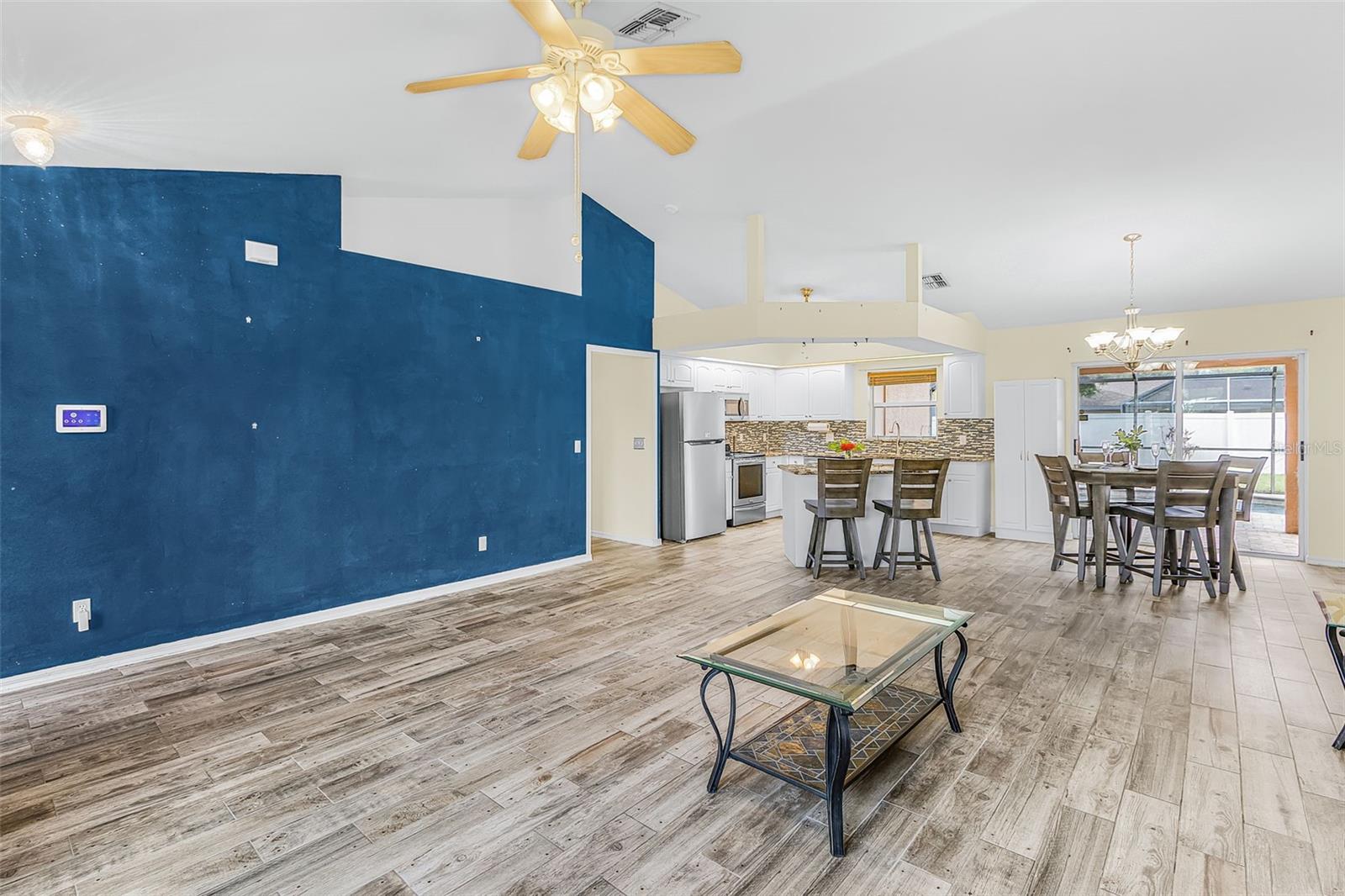 Image 10 of 34 For 1215 27th Street