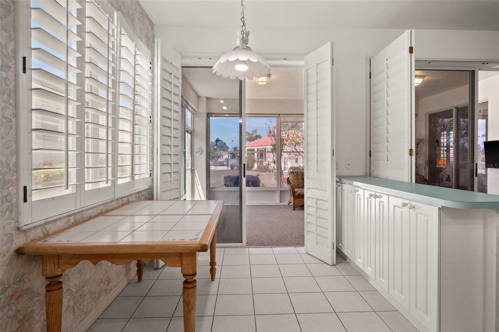 Image 12 of 29 For 4333 Spicetree Street