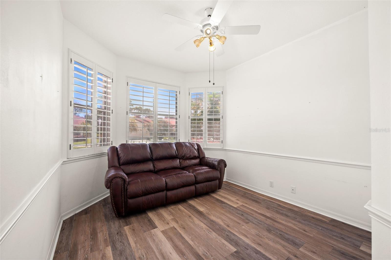 Image 22 of 29 For 4333 Spicetree Street