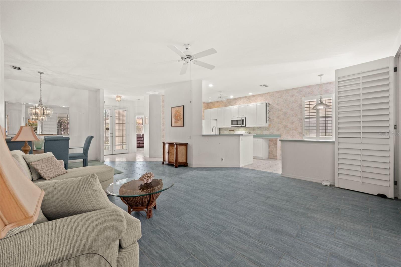 Image 8 of 29 For 4333 Spicetree Street