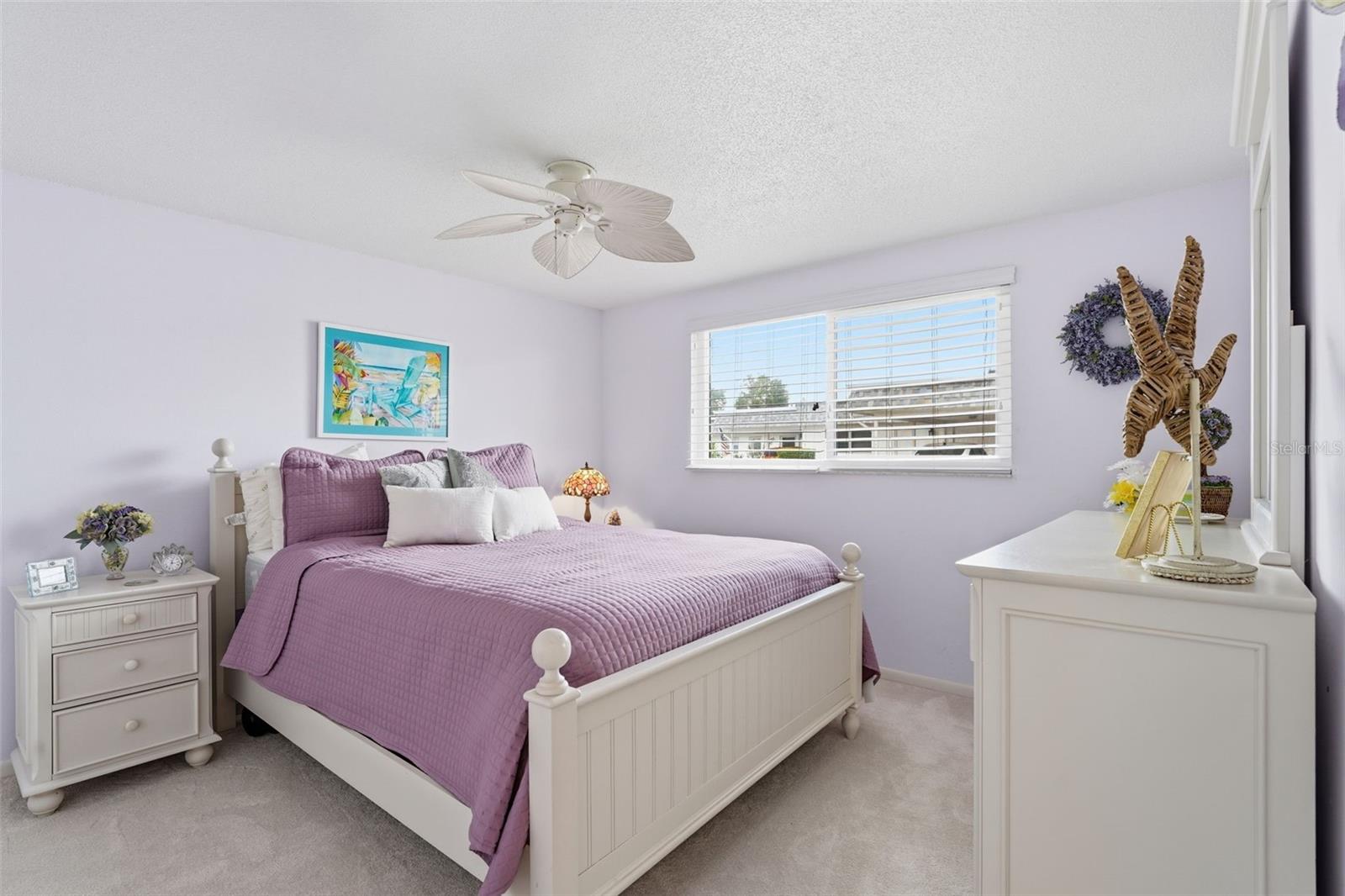 Image 31 of 70 For 690 Circlewood Drive W8