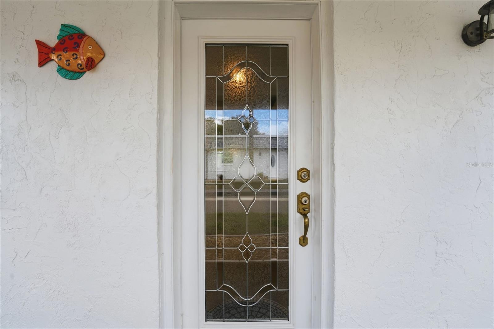 Image 5 of 70 For 690 Circlewood Drive W8