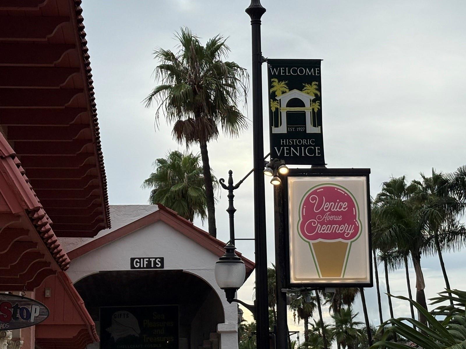 Image 64 of 70 For 690 Circlewood Drive W8