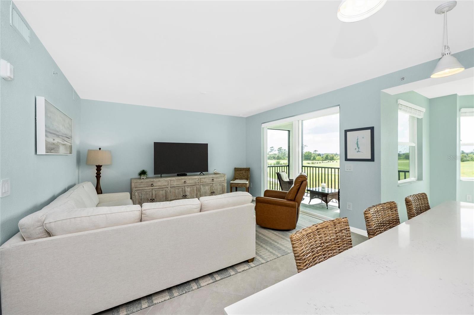 Image 18 of 97 For 17655 Opal Sand Drive 203