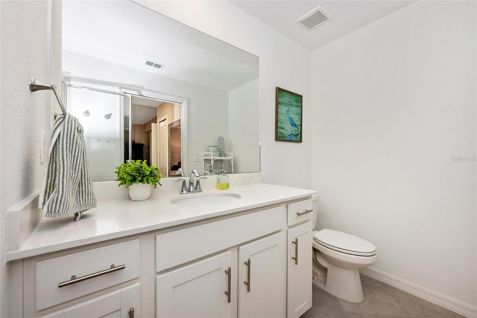 Image 27 of 97 For 17655 Opal Sand Drive 203