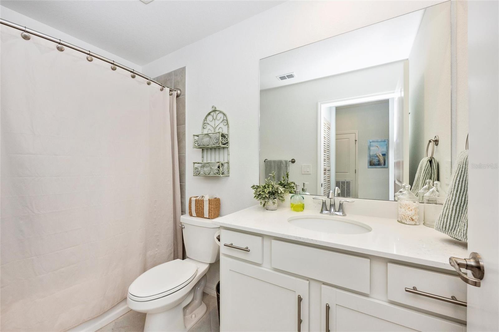 Image 33 of 97 For 17655 Opal Sand Drive 203