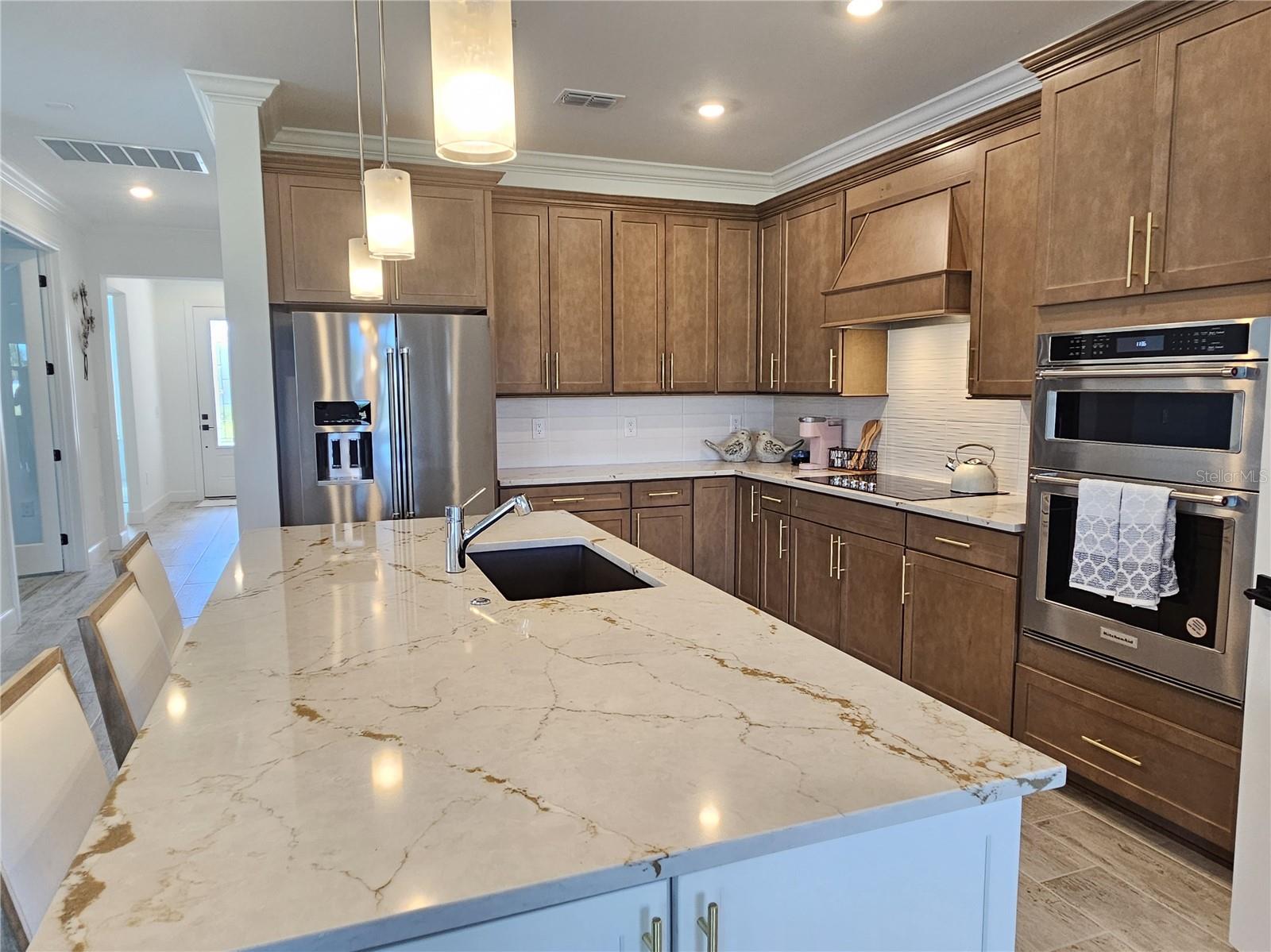 Image 11 of 36 For 17925 Nadine Place