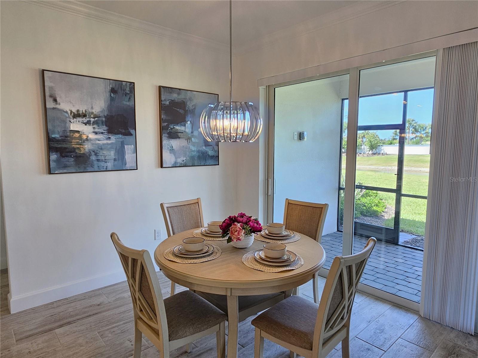 Image 14 of 36 For 17925 Nadine Place