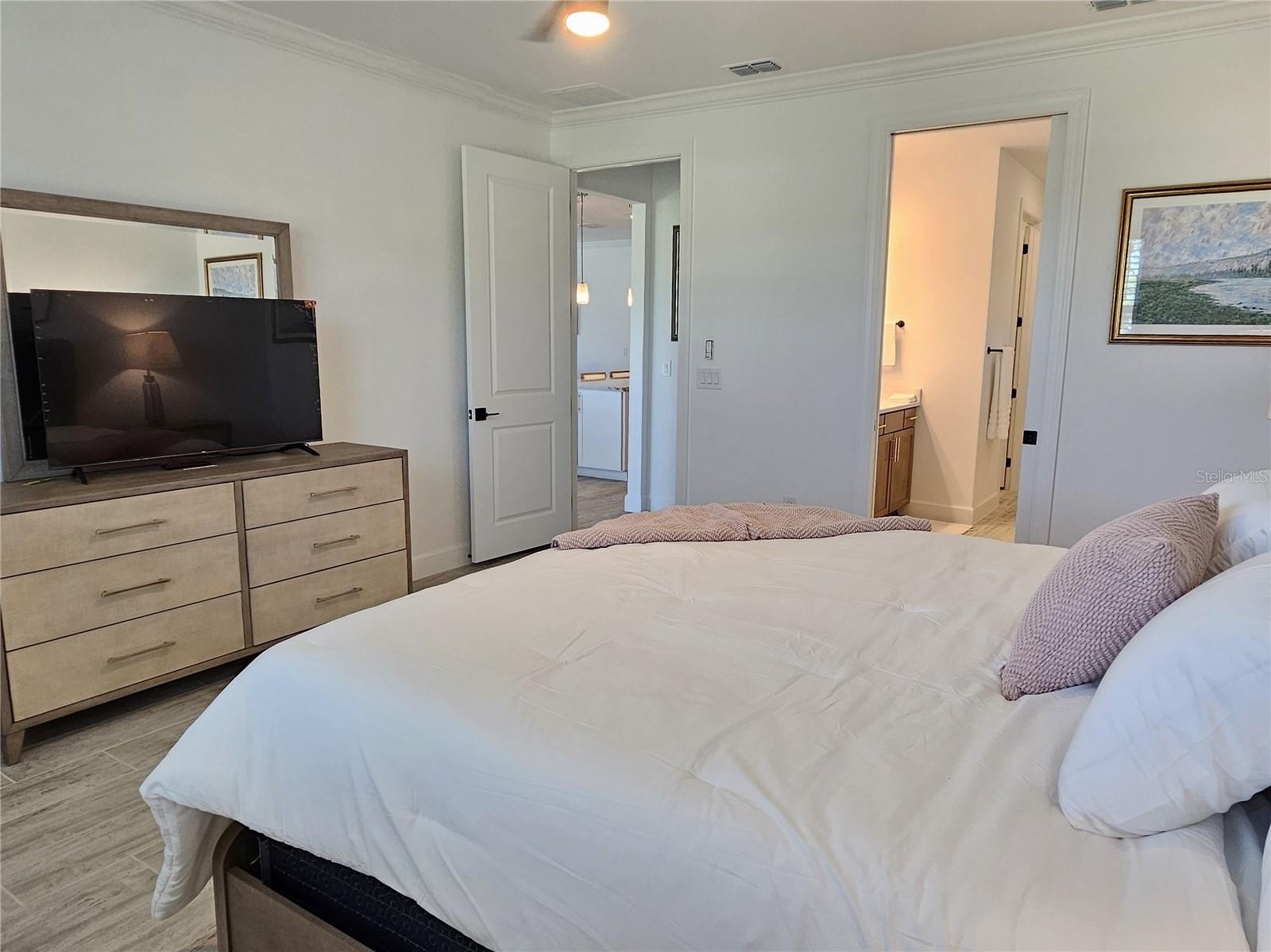 Image 21 of 36 For 17925 Nadine Place