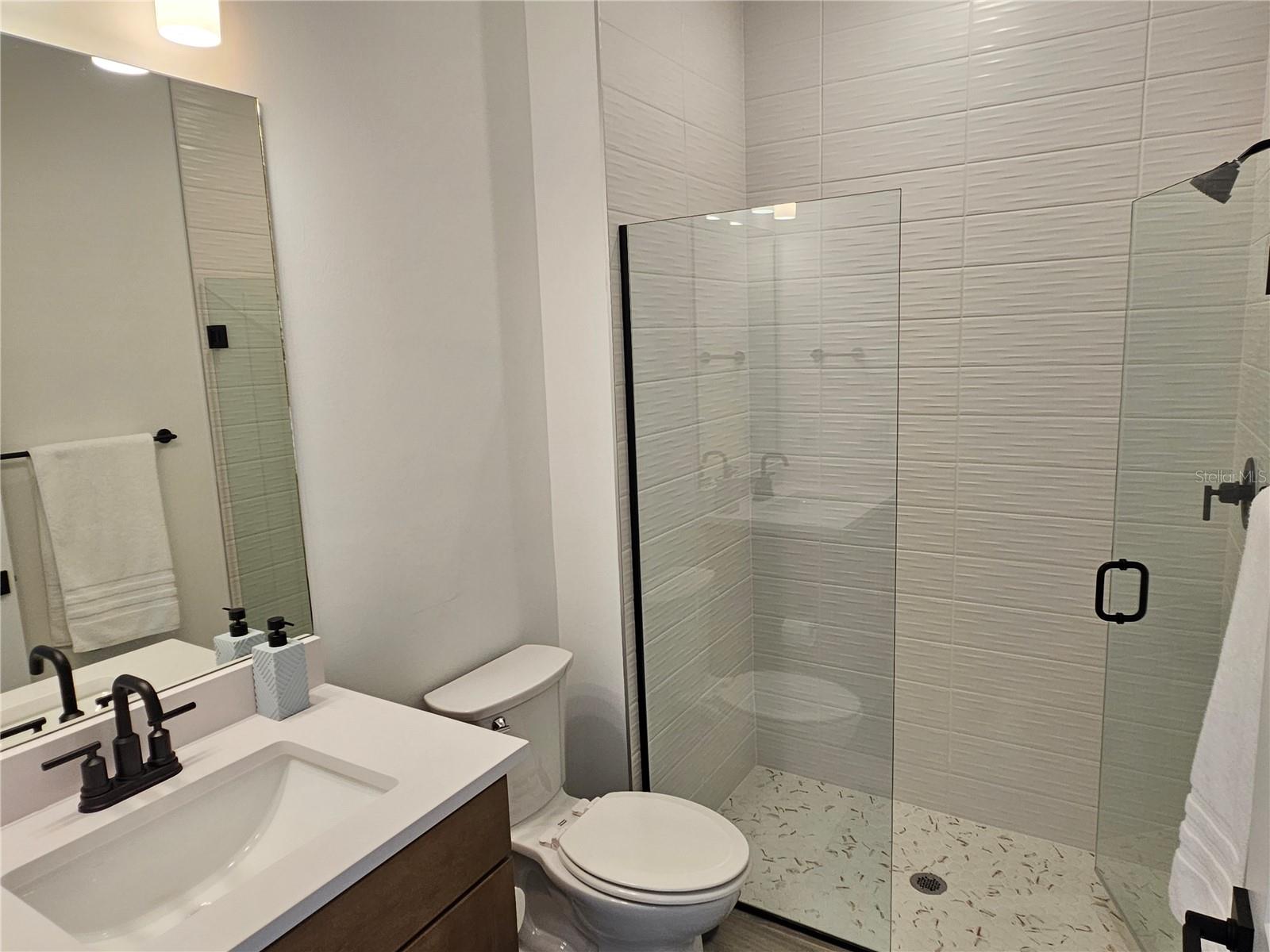 Image 29 of 36 For 17925 Nadine Place