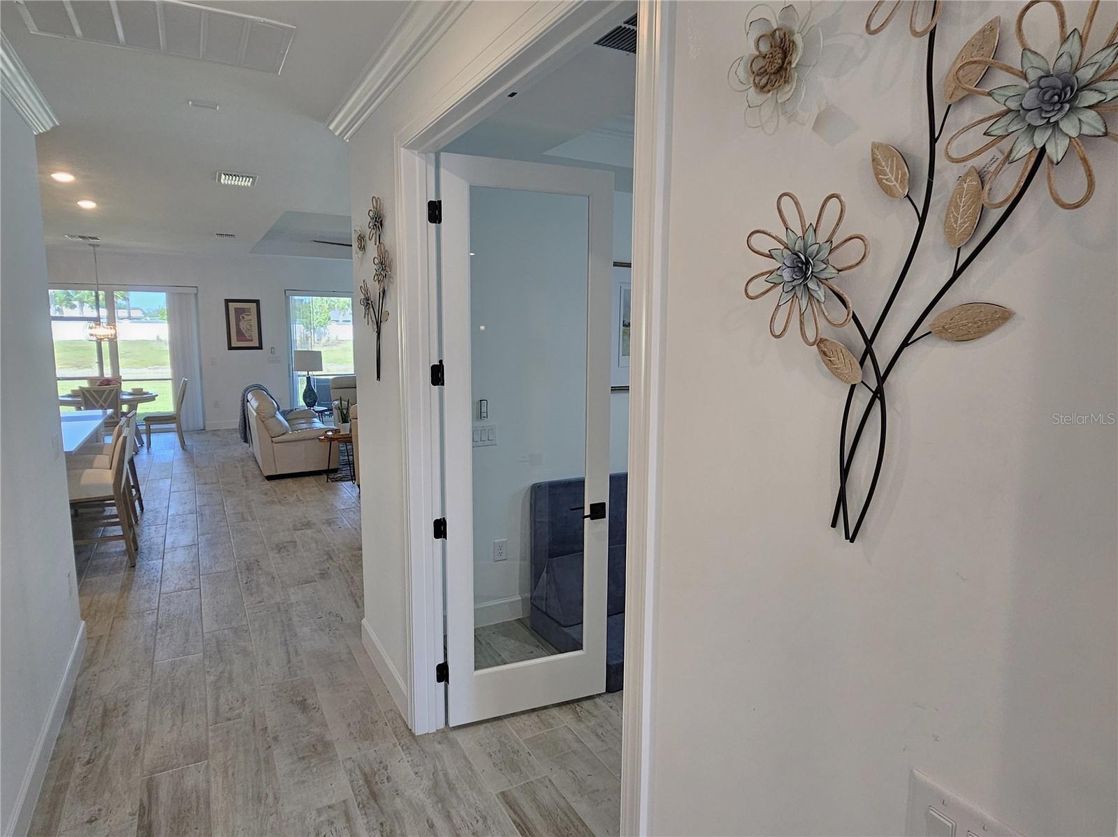 Image 4 of 36 For 17925 Nadine Place