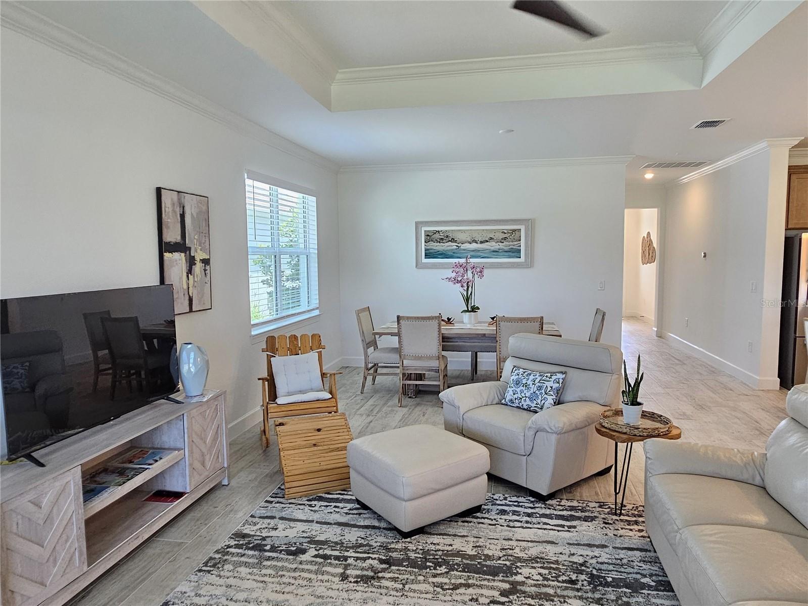 Image 9 of 36 For 17925 Nadine Place