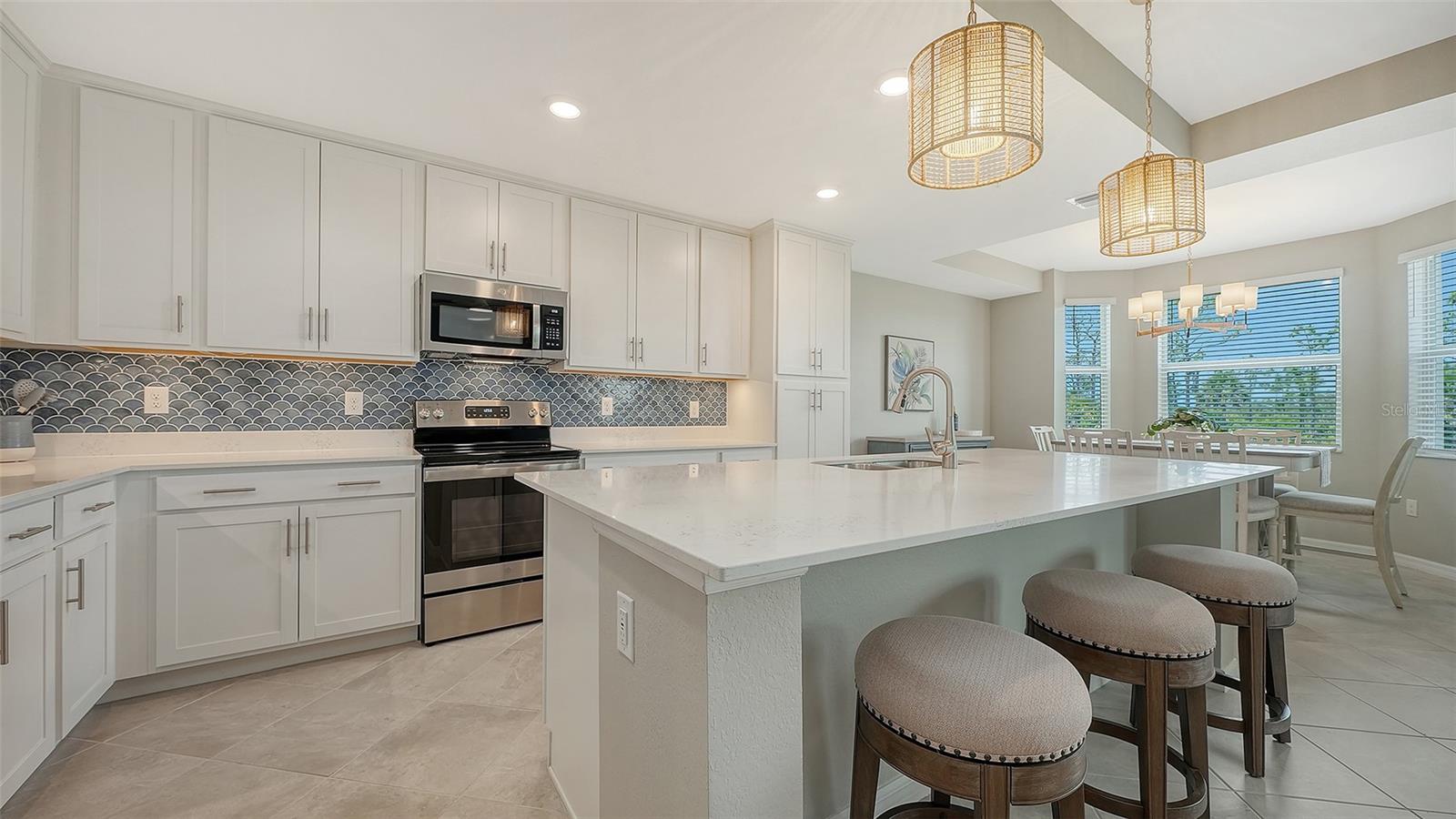 Image 13 of 80 For 12240 Wellen Golf Street 106
