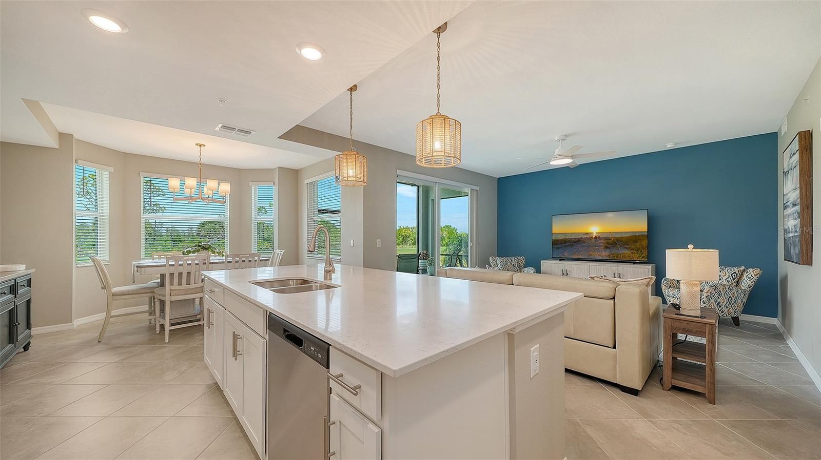 Image 20 of 80 For 12240 Wellen Golf Street 106