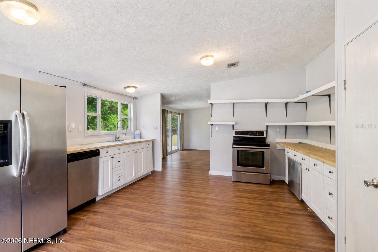 Image 6 of 25 For 14070 John Williams Road