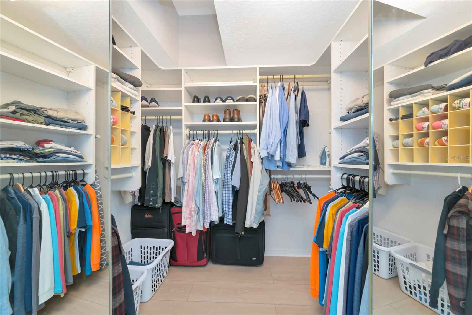 Image 26 of 82 For 309 Americas Cup Boulevard