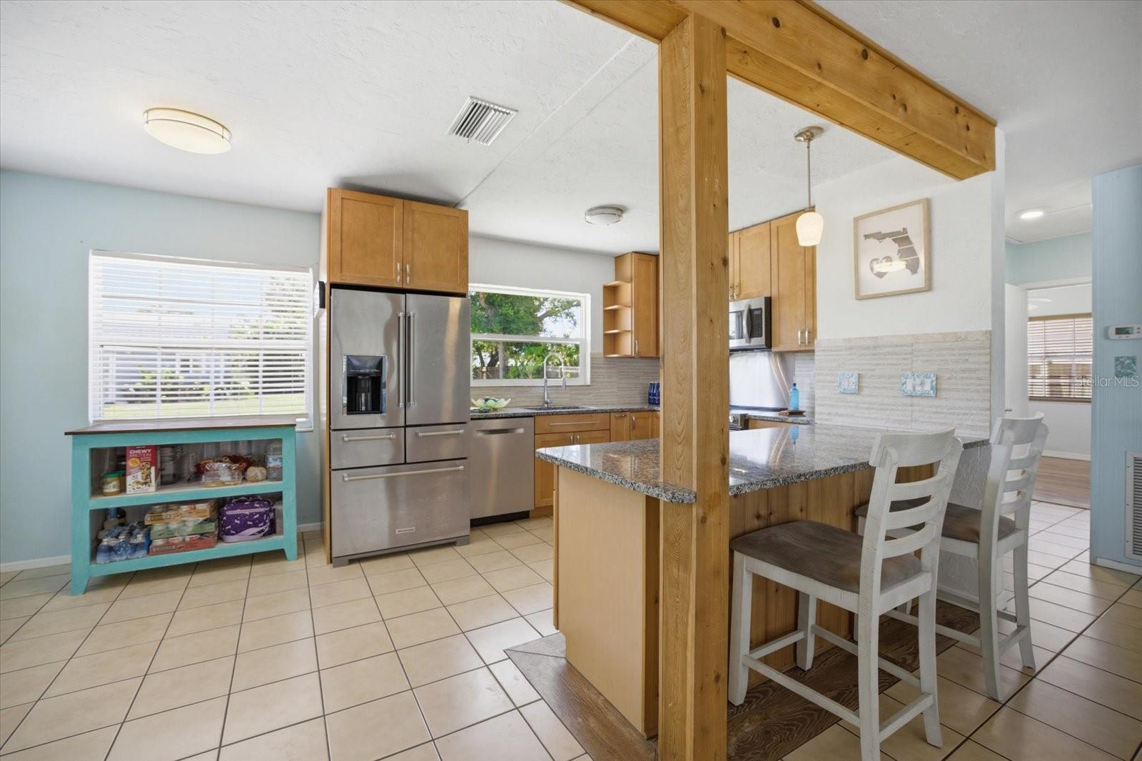 Image 10 of 48 For 1212 Pineland Avenue