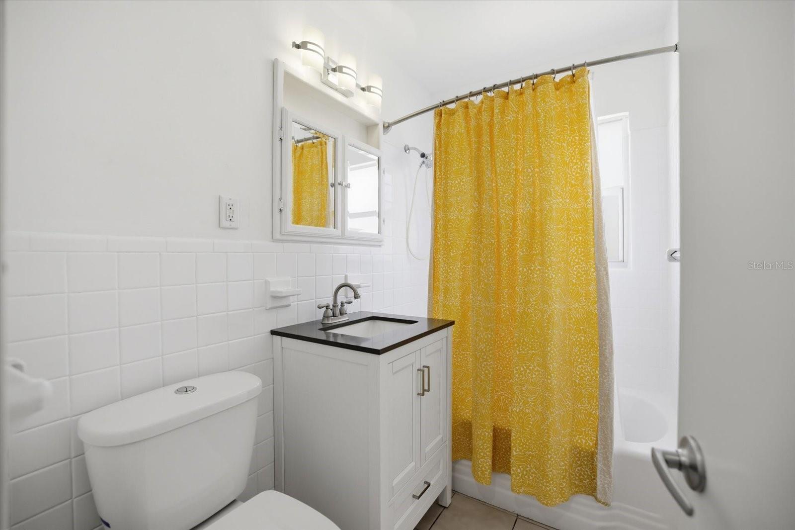 Image 25 of 48 For 1212 Pineland Avenue