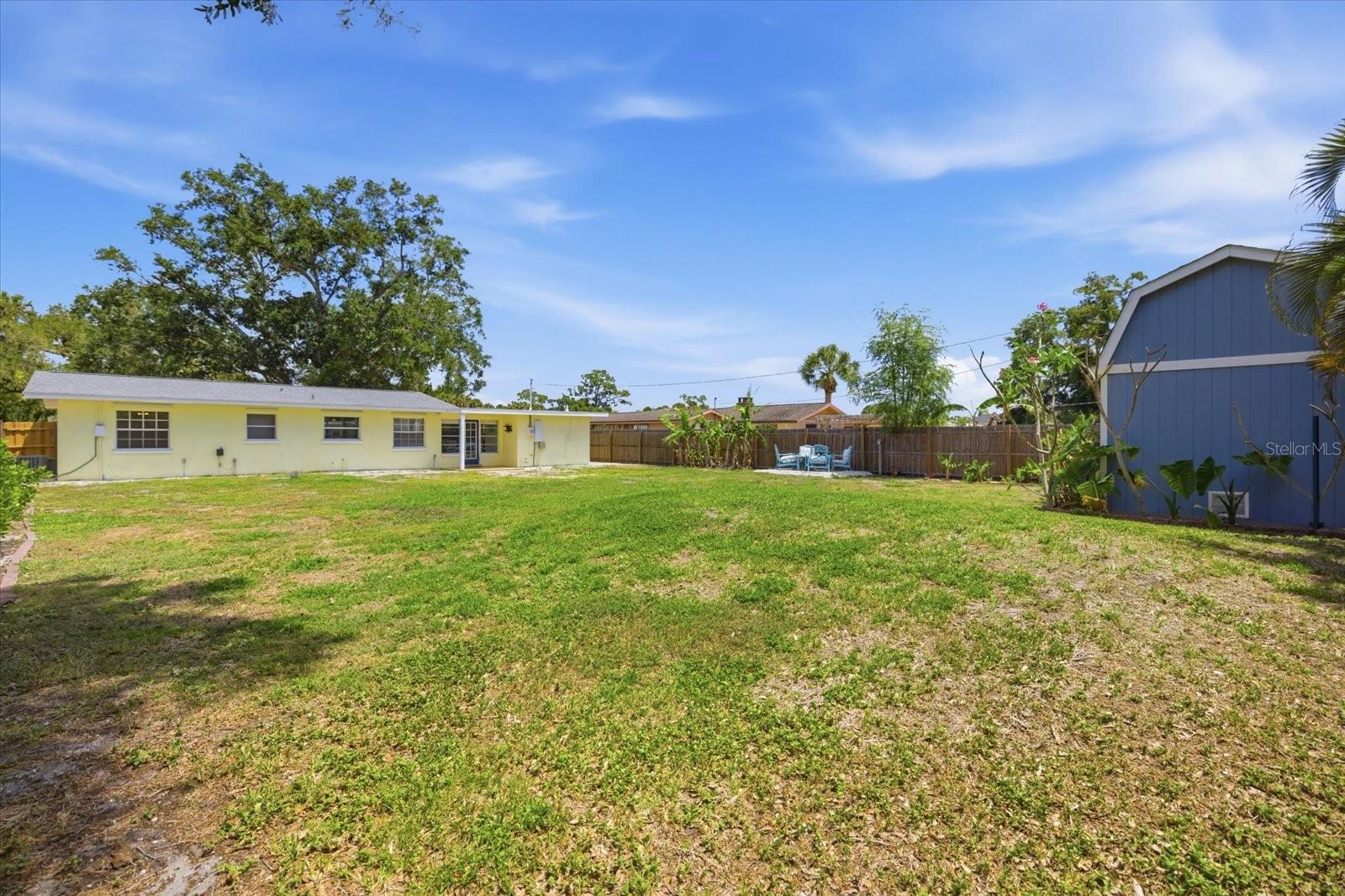 Image 34 of 48 For 1212 Pineland Avenue