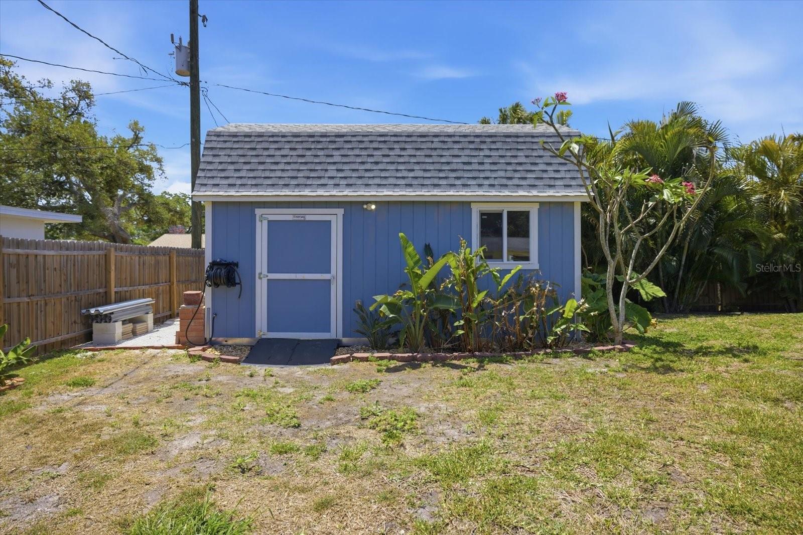 Image 38 of 48 For 1212 Pineland Avenue