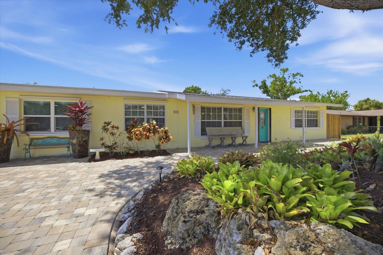 Image 41 of 48 For 1212 Pineland Avenue