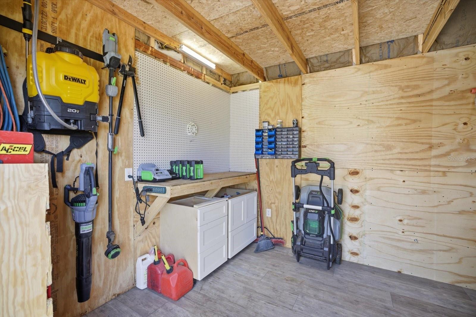 Image 47 of 48 For 1212 Pineland Avenue