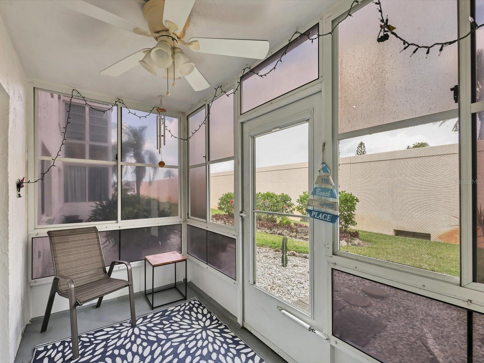 Image 22 of 41 For 708 Tamiami Trail S 105