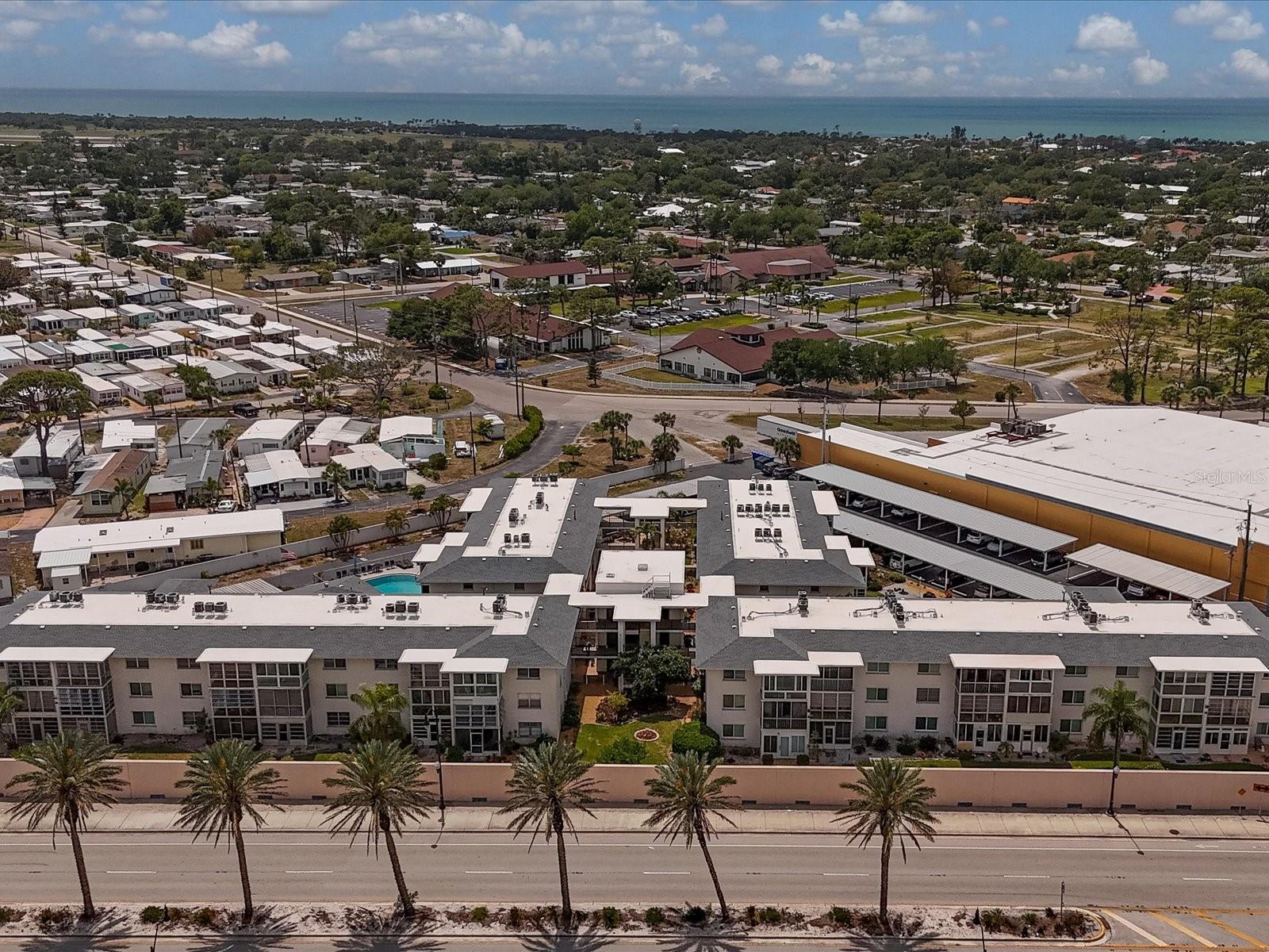 Image 32 of 41 For 708 Tamiami Trail S 105