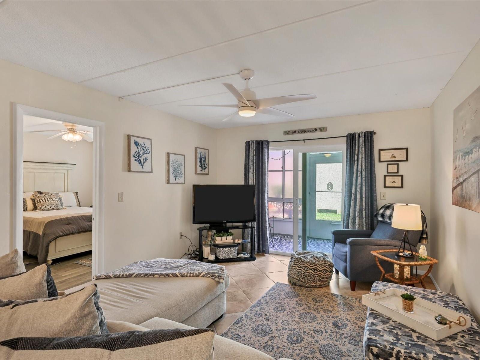 Image 8 of 41 For 708 Tamiami Trail S 105