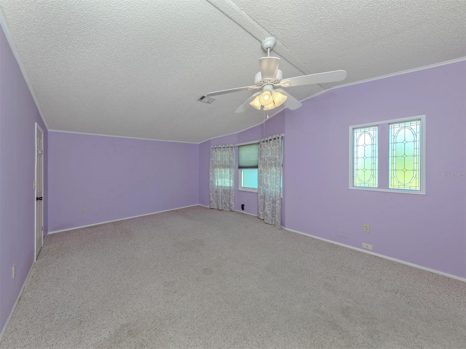 Image 20 of 65 For 592 Portside Drive